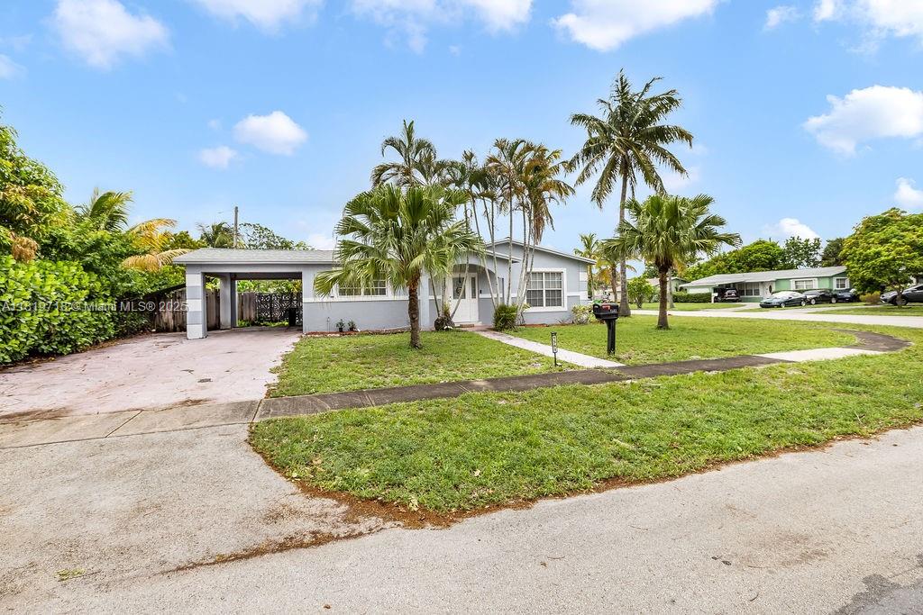 1561 NW 62nd Ter, Sunrise, Florida image 2