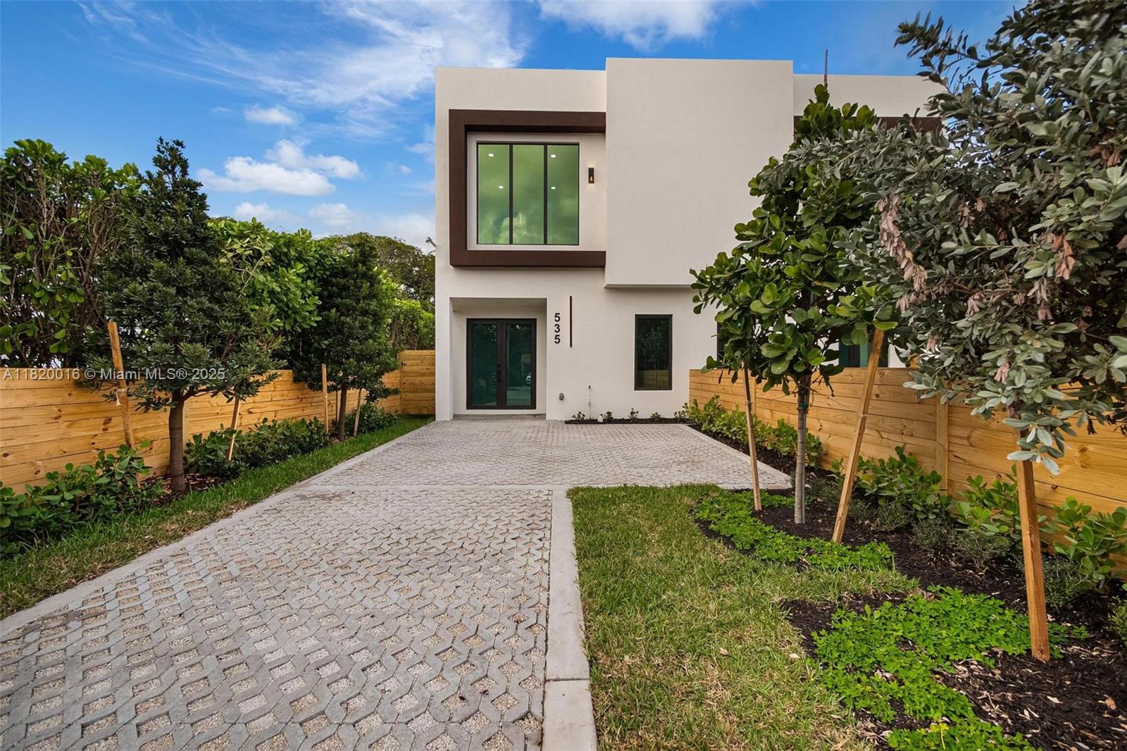 535 NW 52nd St, Miami, Florida image 10