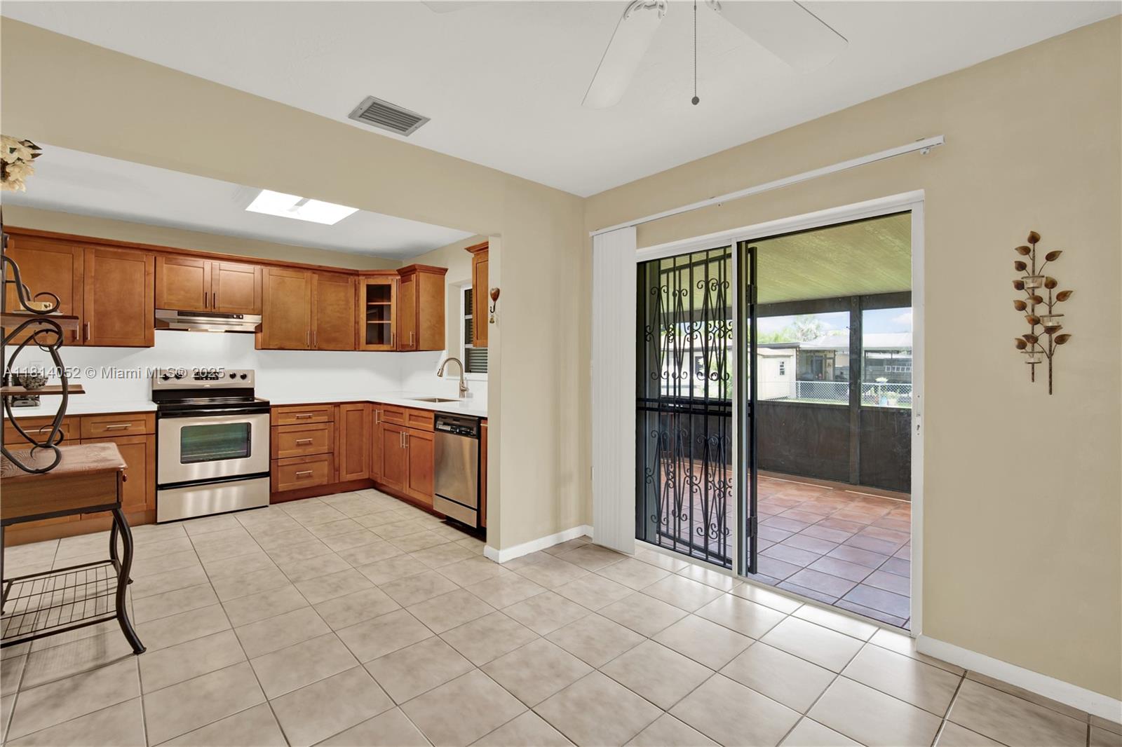 18225 SW 94th Ave, Palmetto Bay, Florida image 9