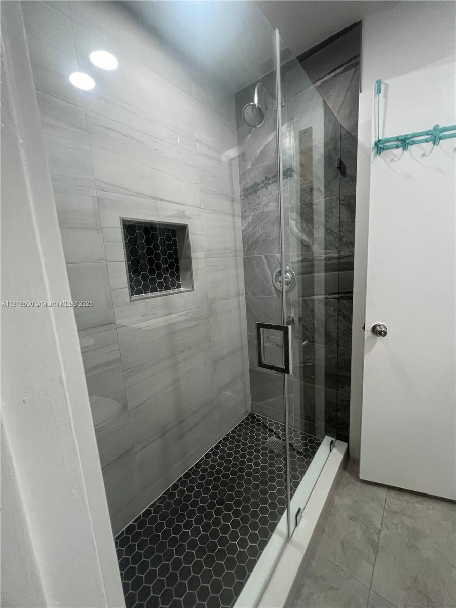 3329 Coolidge St, Hollywood, Florida image 3