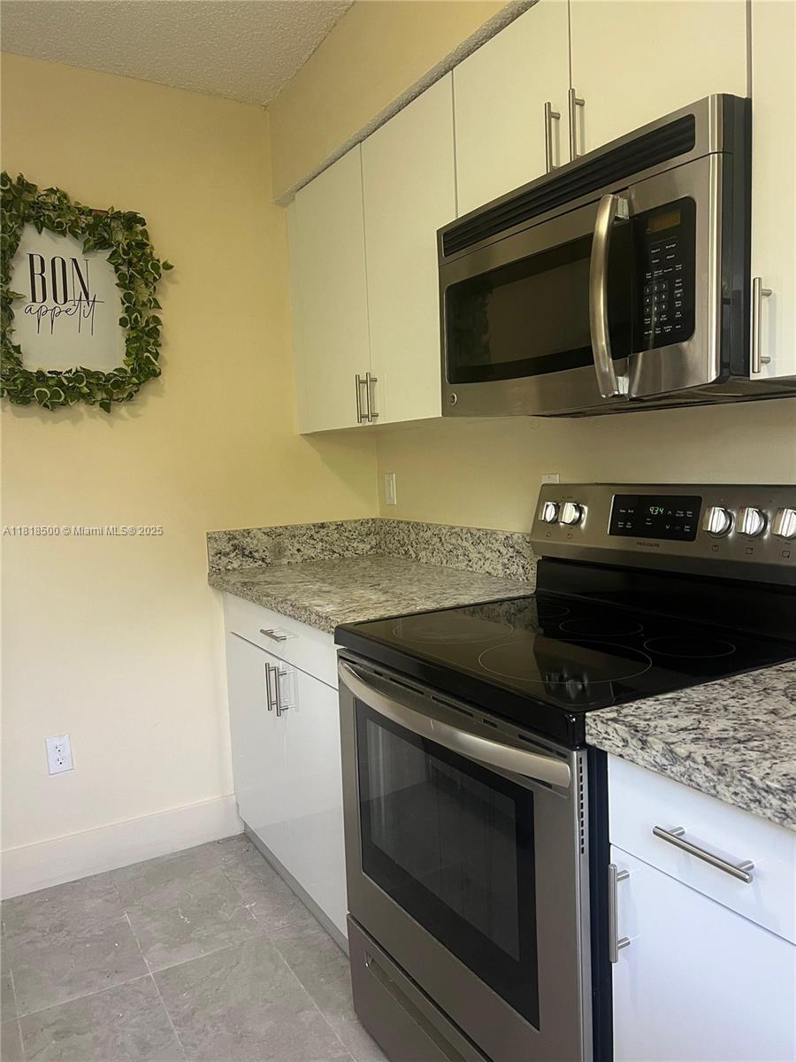 3329 Coolidge St, Hollywood, Florida image 7