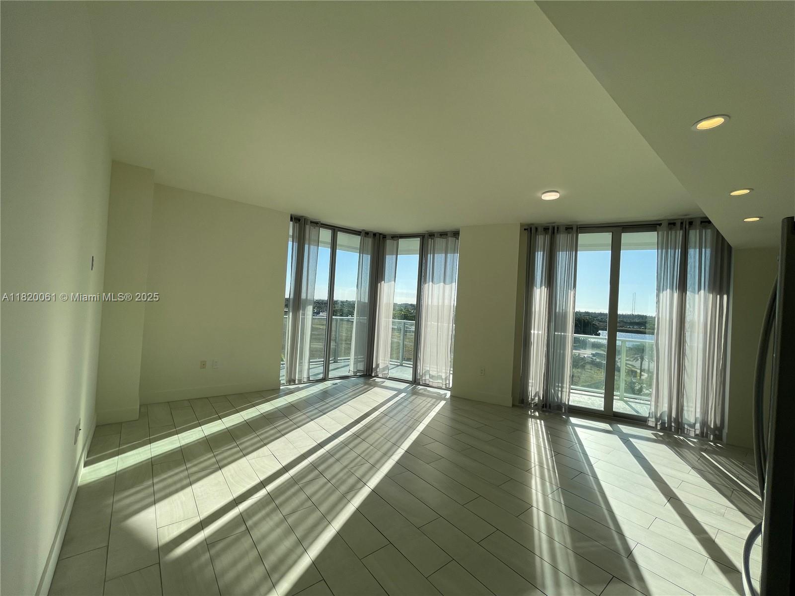 2000 Metropica Way #504, Sunrise, Florida image 23