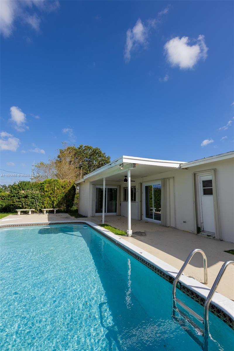 Residential, Miramar, Florida image 31