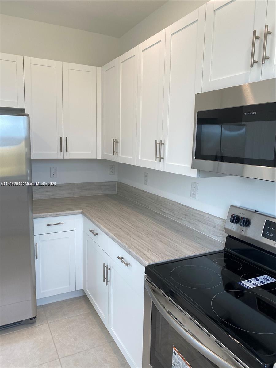 Property photo # 6