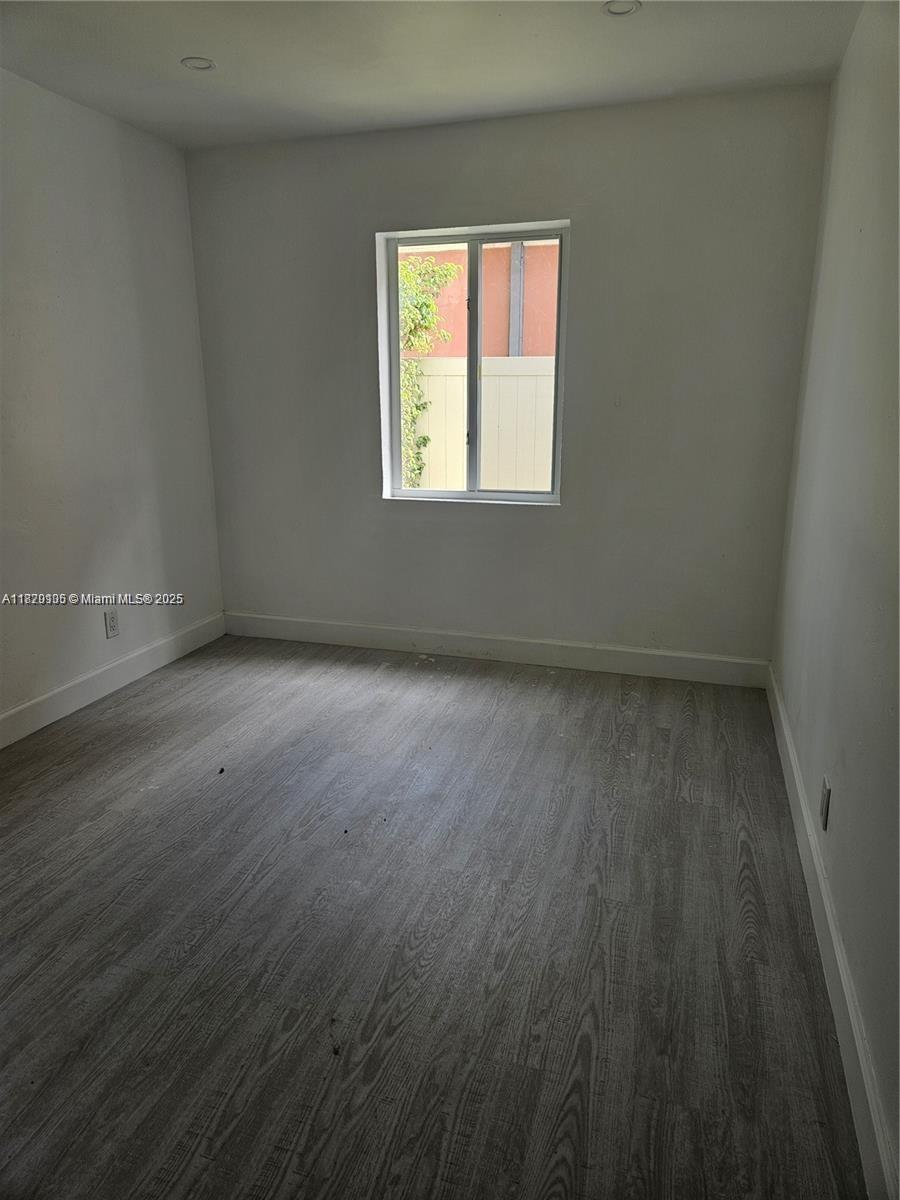 700 NE 7th St, Pompano Beach, Florida image 20
