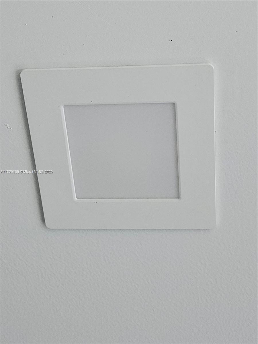 700 NE 7th St, Pompano Beach, Florida image 29