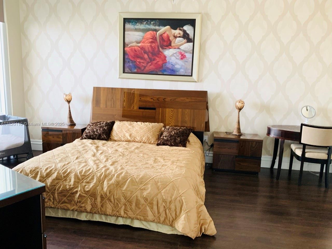 Property photo # 9