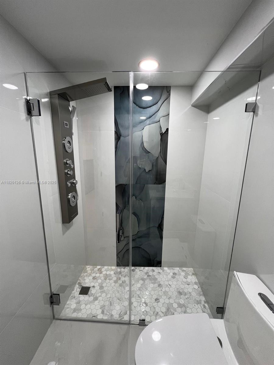 2033 Embers Pkwy, Cape Coral, Florida image 11