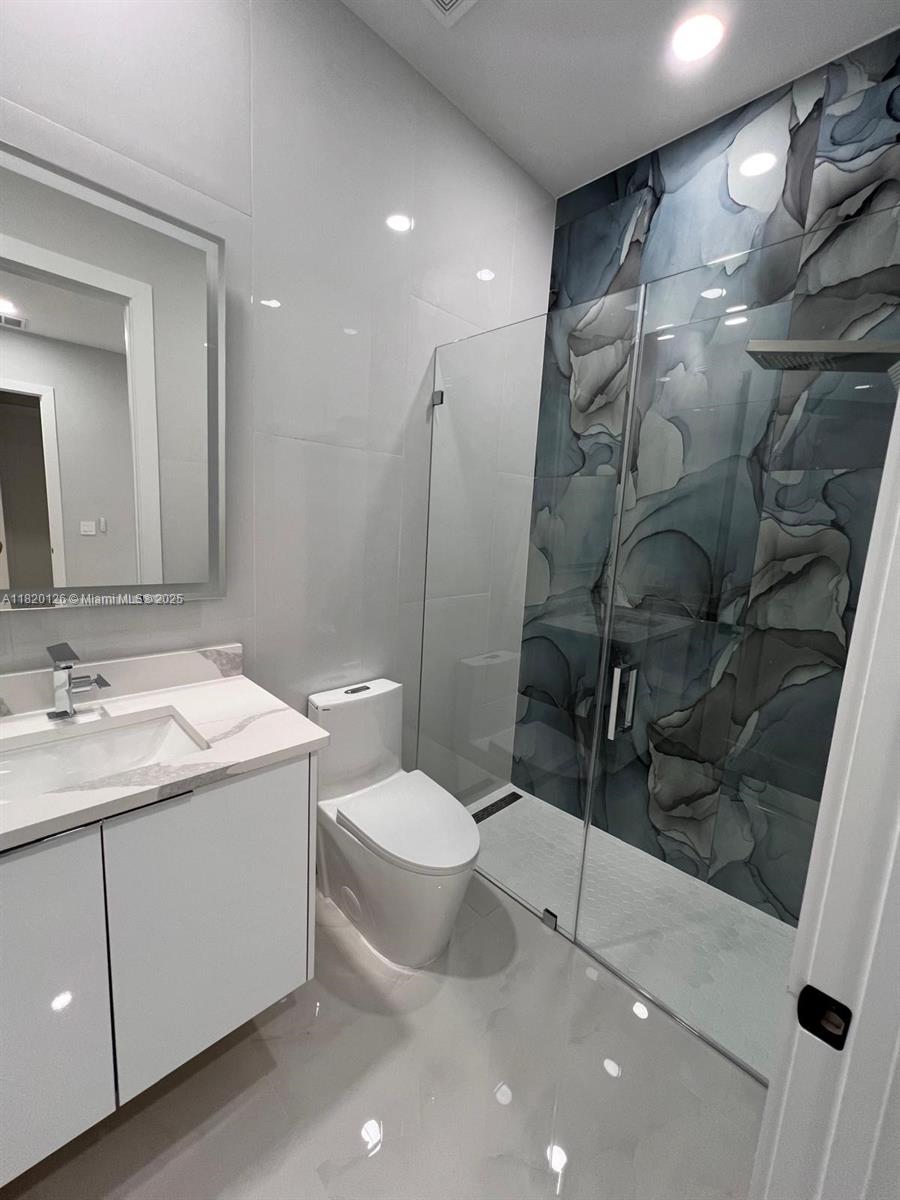 2033 Embers Pkwy, Cape Coral, Florida image 31