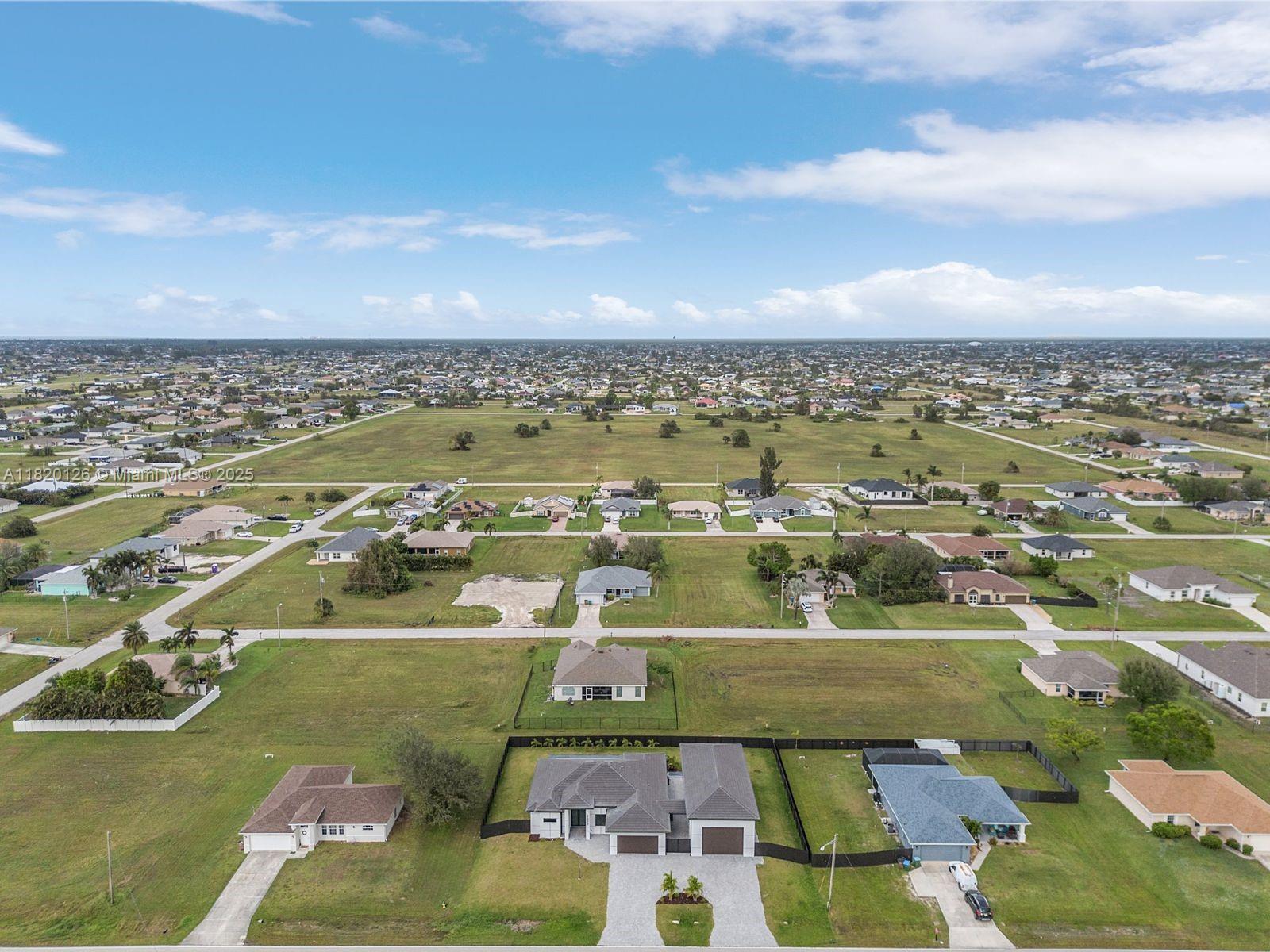 2033 Embers Pkwy, Cape Coral, Florida image 5