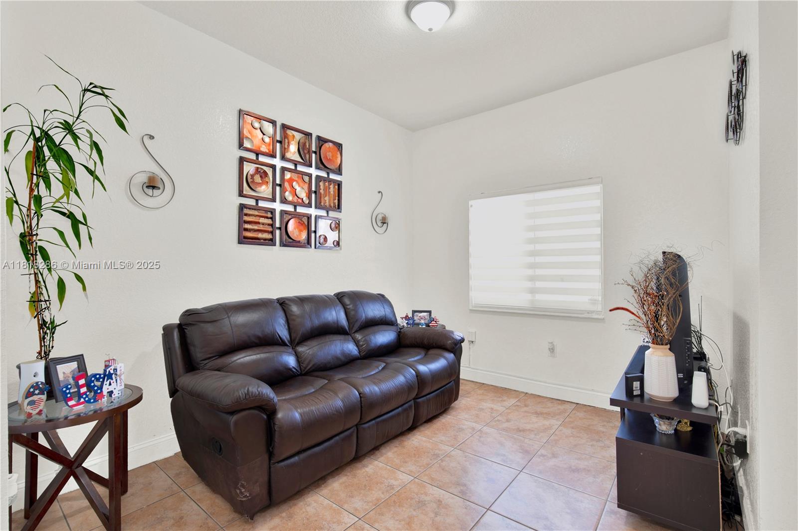 7472 NW 180th St, Hialeah, Florida image 15