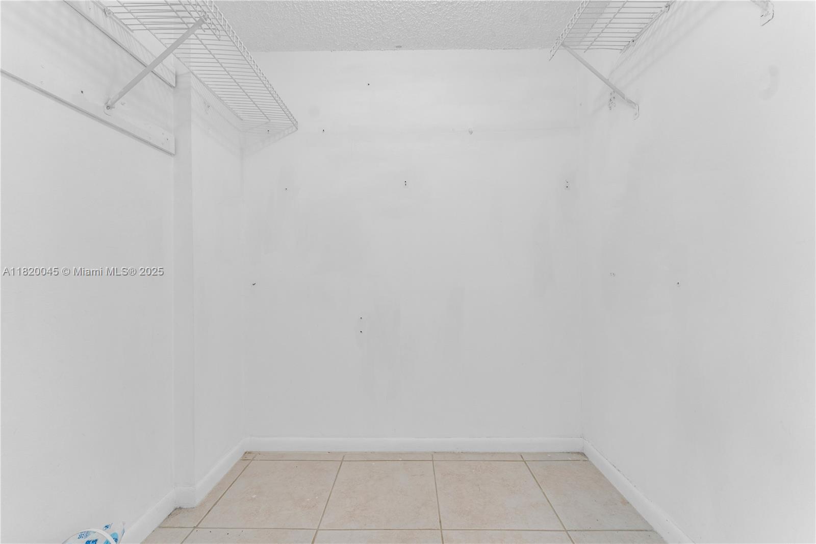 2457 Collins Ave #201, Miami Beach, Florida image 21