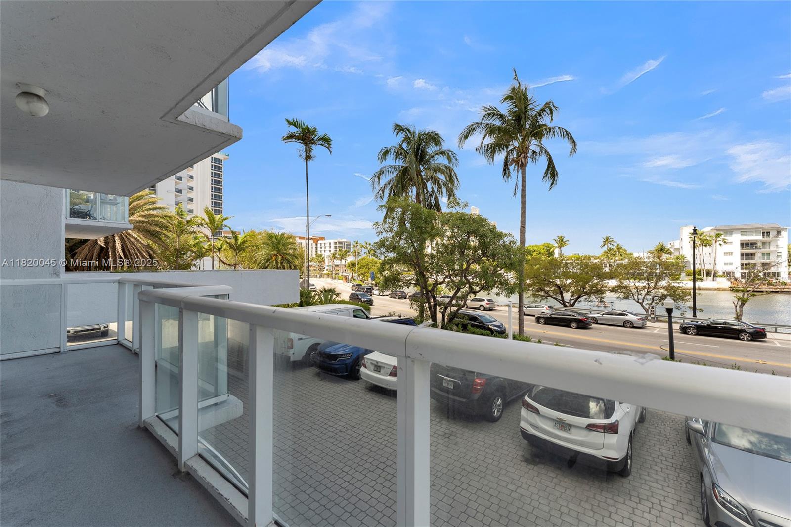 2457 Collins Ave #201, Miami Beach, Florida image 24