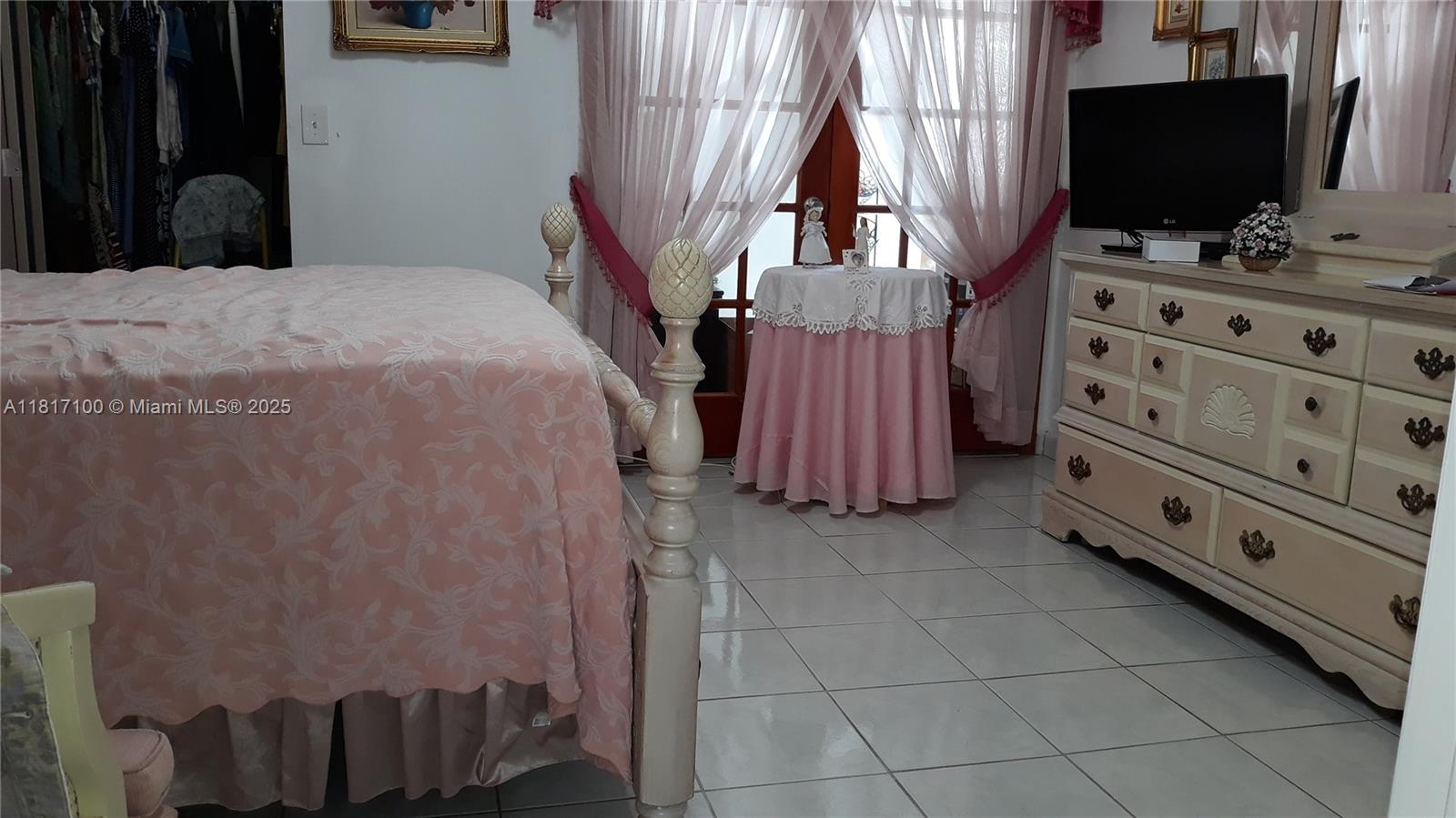 6538 W 2nd Ct #5, Hialeah, Florida image 10