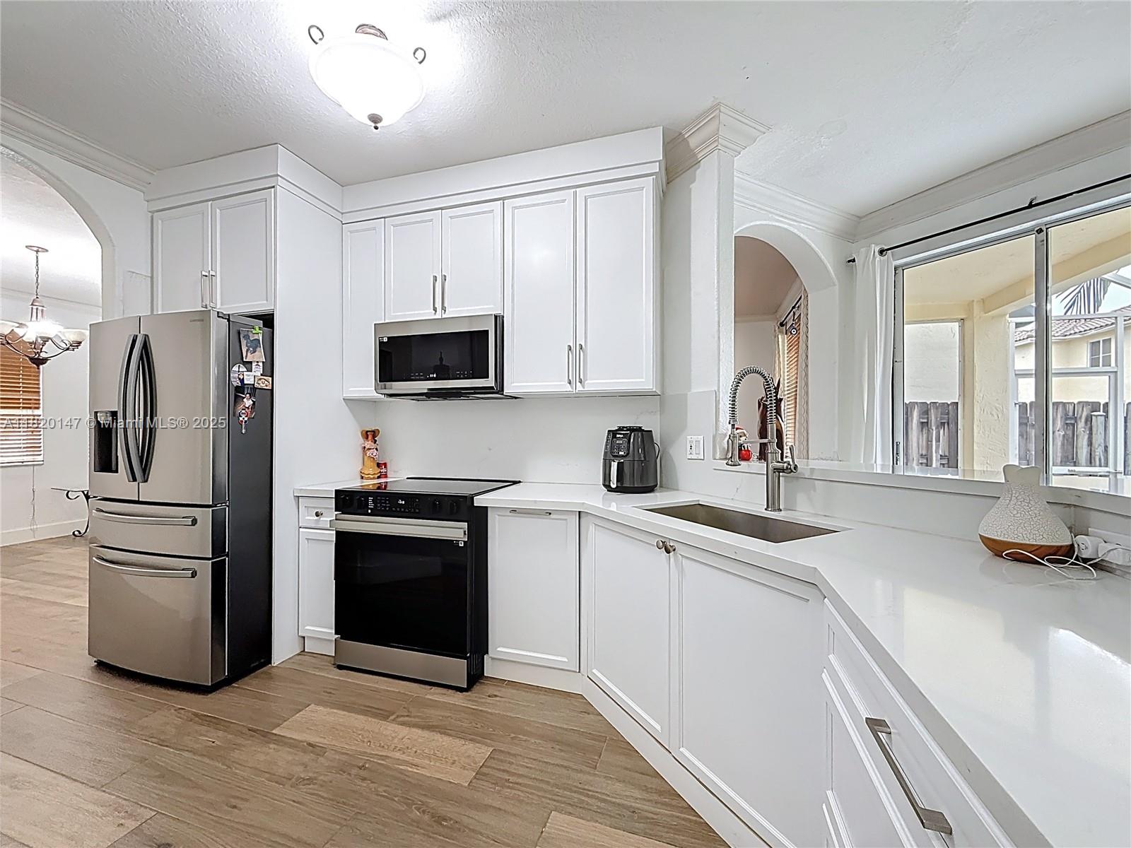 3506 SW 171st Ave, Miramar, Florida image 13