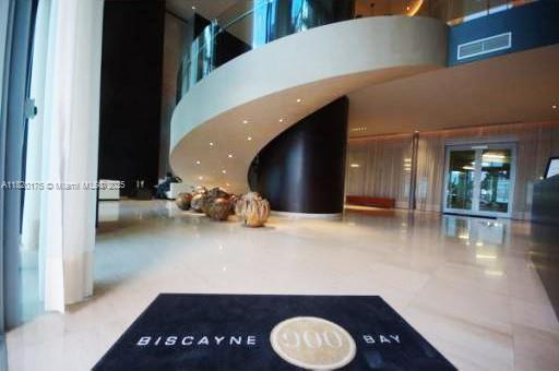 Condo for Sale in Miami, FL