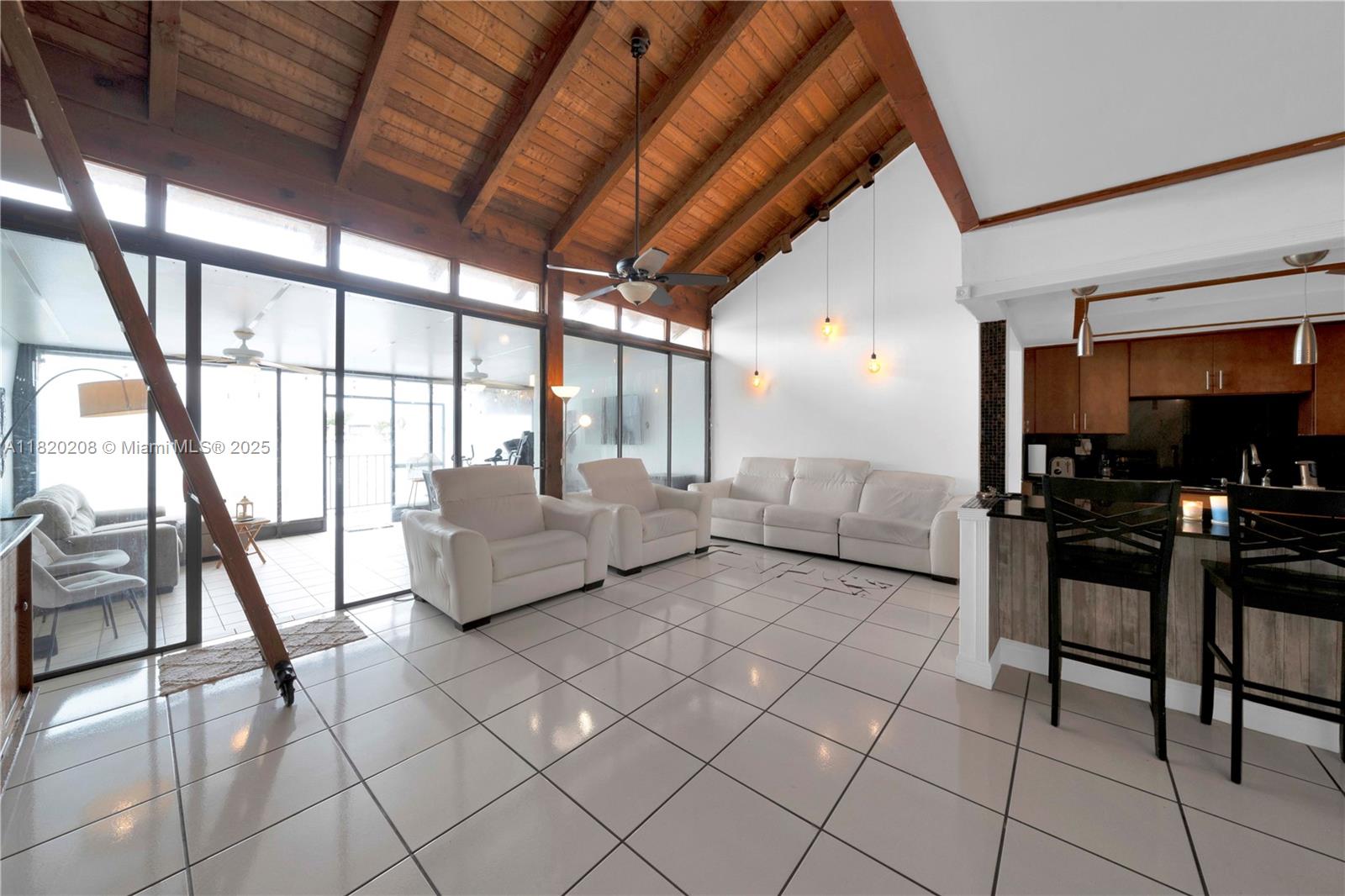 1374 SW 131st Place Cir E, Miami, Florida image 5