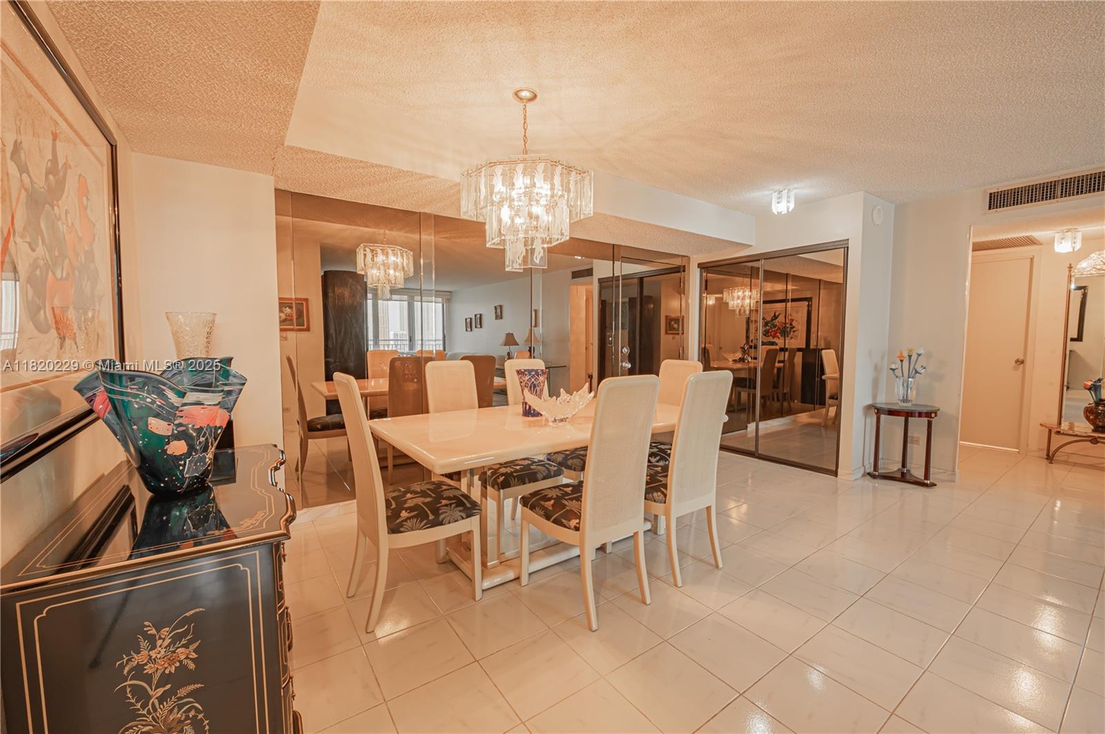 301 174th St #2317, Sunny Isles Beach, Florida image 20