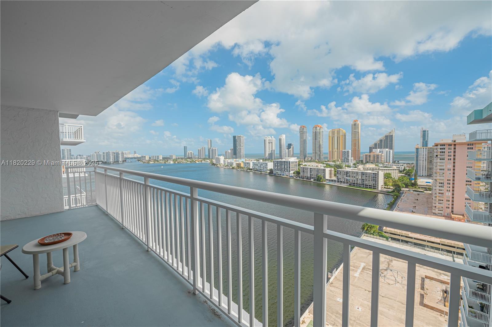 301 174th St #2317, Sunny Isles Beach, Florida image 6