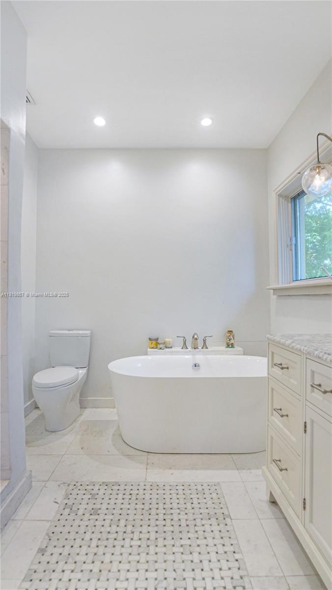 2050 Alton Rd, Miami Beach, Florida image 40