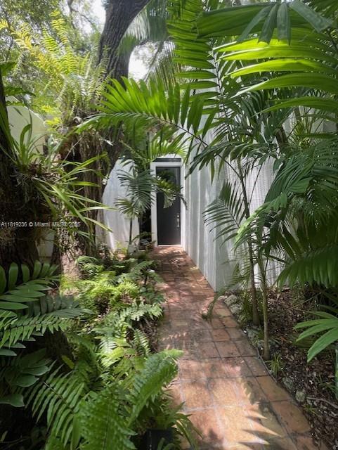 Property photo # 0