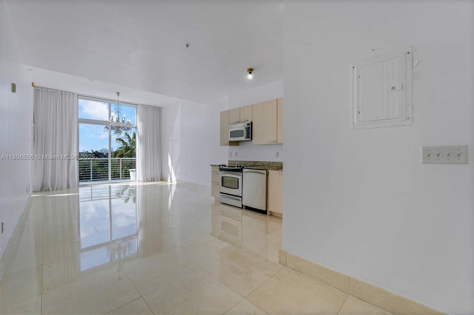 2001 Meridian Ave #516, Miami Beach, Florida image 5
