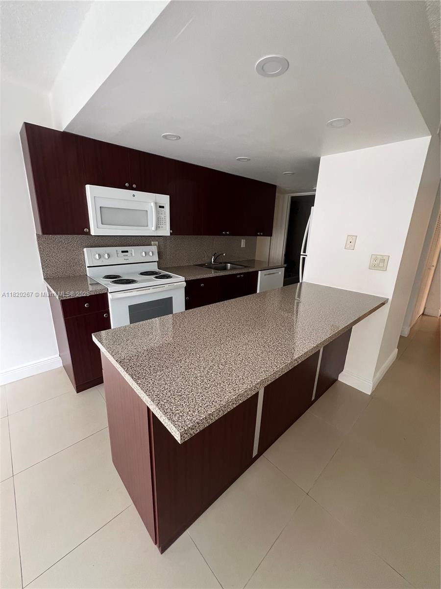 Property photo # 2