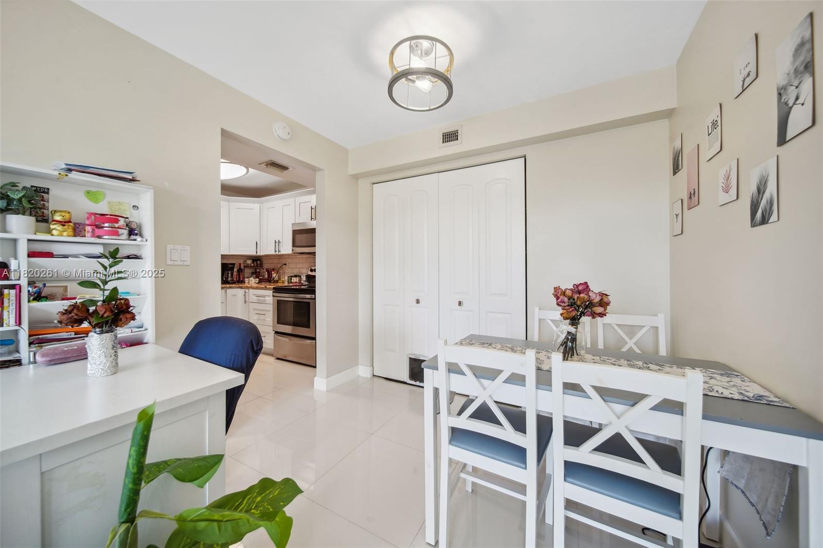 Property photo # 9