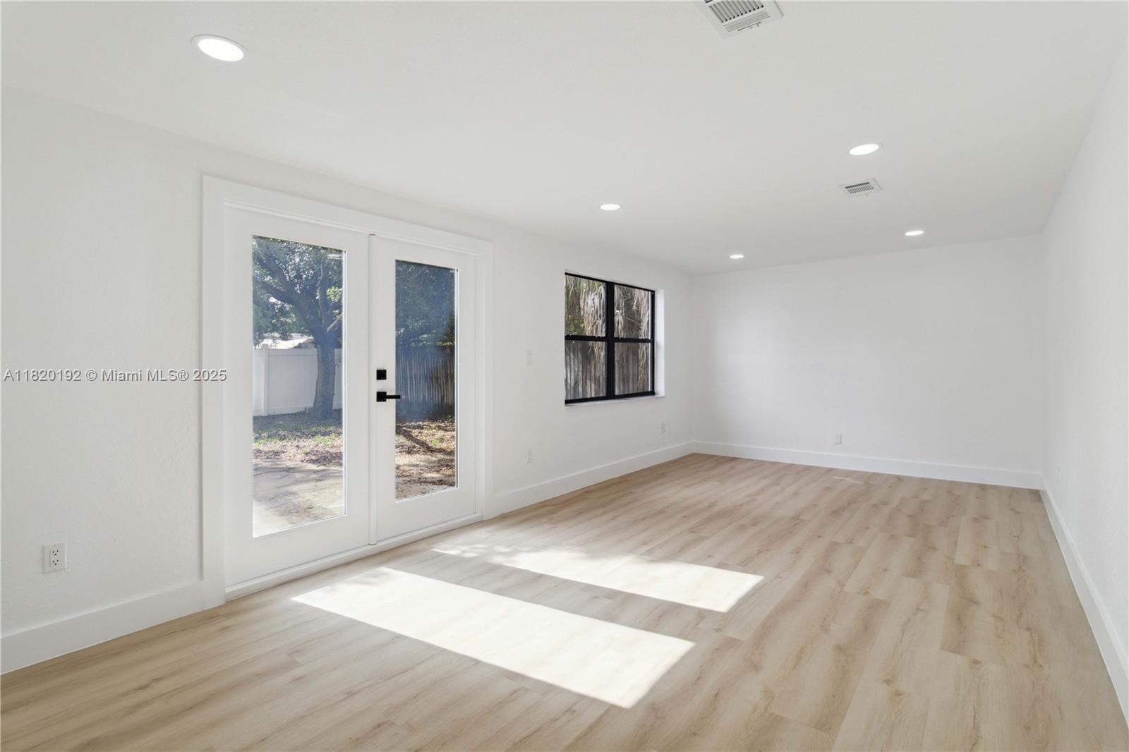 4730 NE 15th Ave, Pompano Beach, Florida image 12
