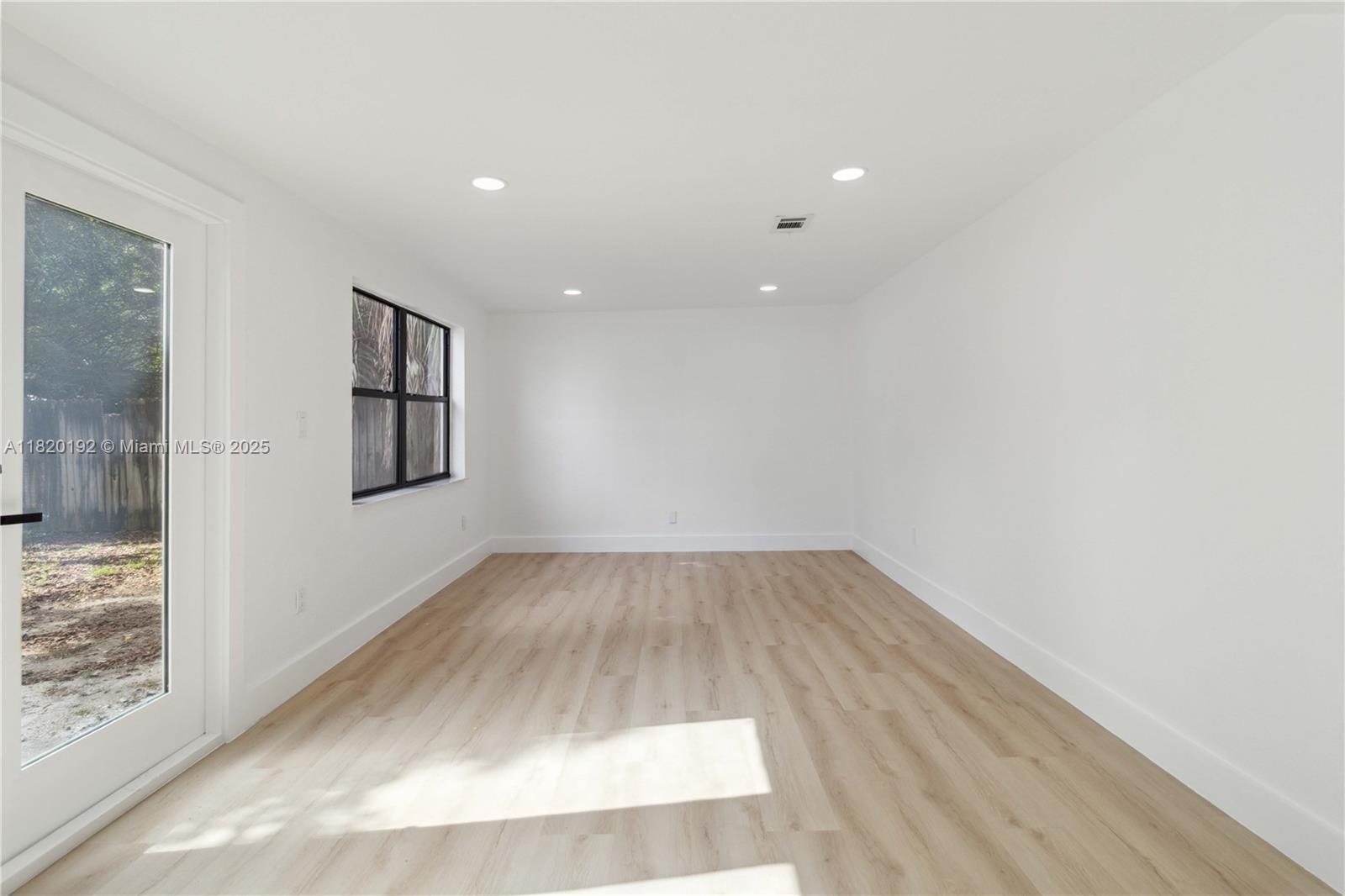 4730 NE 15th Ave, Pompano Beach, Florida image 13