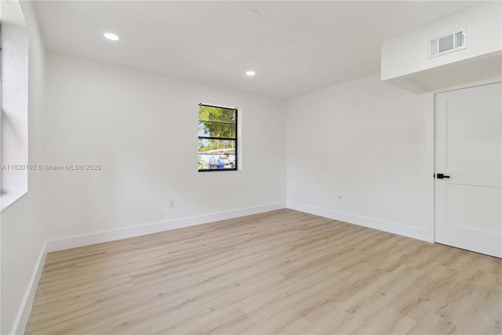 4730 NE 15th Ave, Pompano Beach, Florida image 17