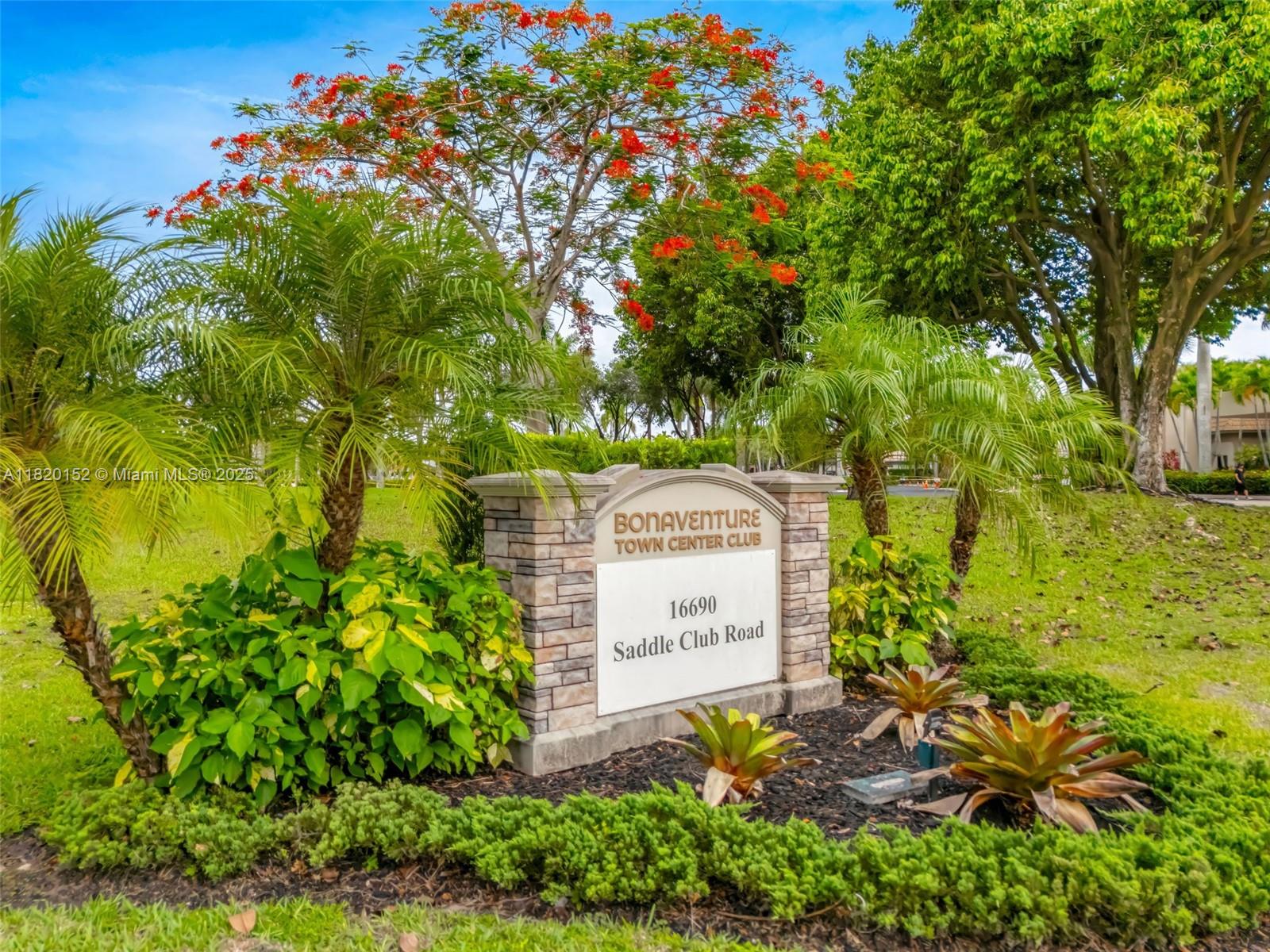 16530 Royal Poinciana Ct, Weston, Florida image 38