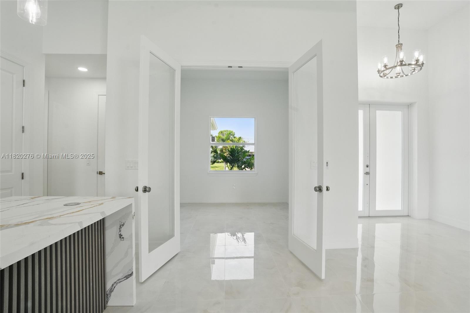 Residential, Cape Coral, Florida image 12