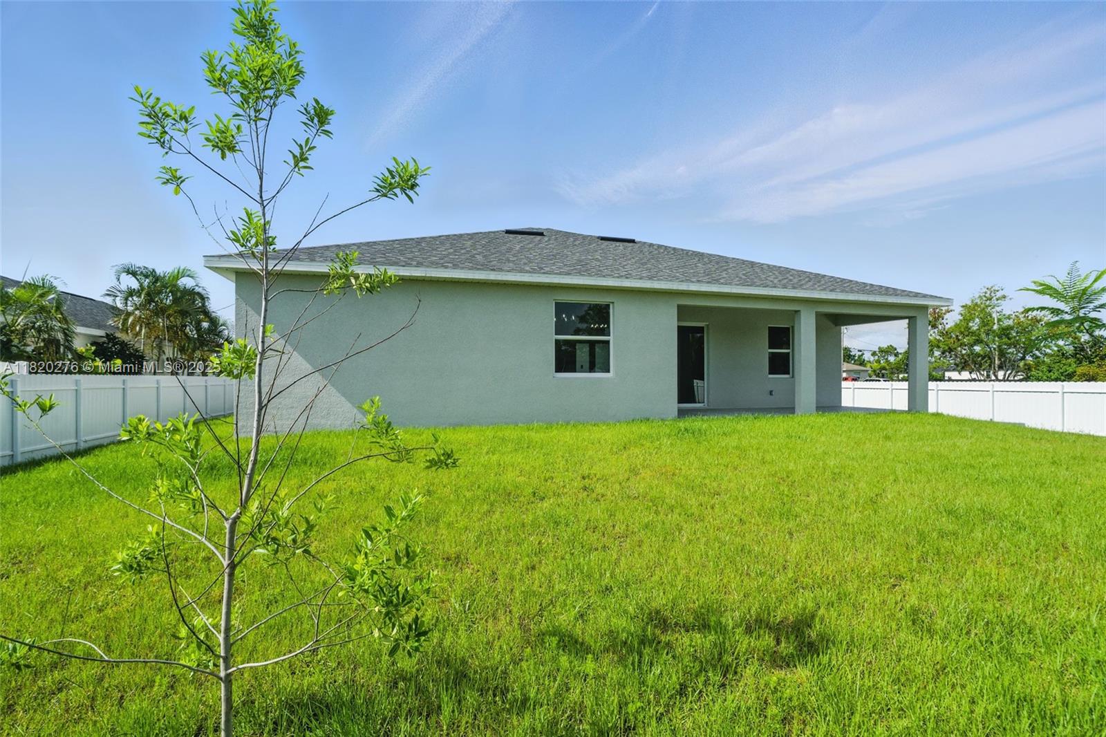 Residential, Cape Coral, Florida image 42