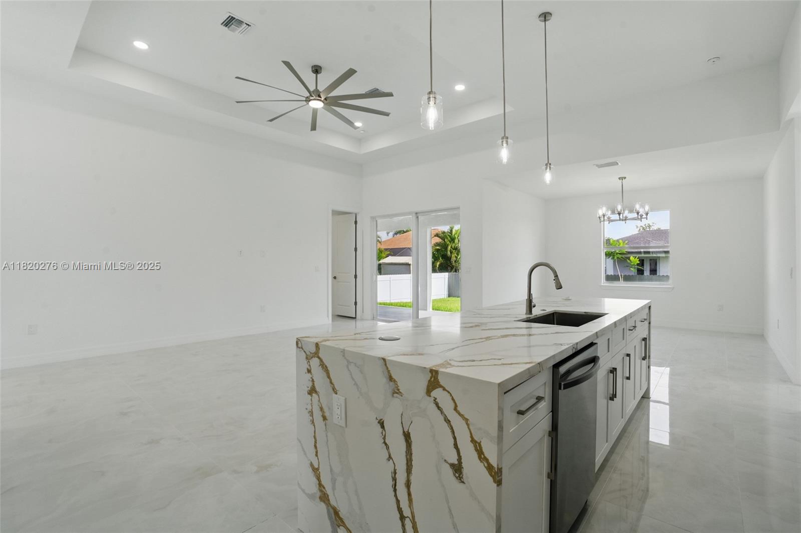 Residential, Cape Coral, Florida image 8