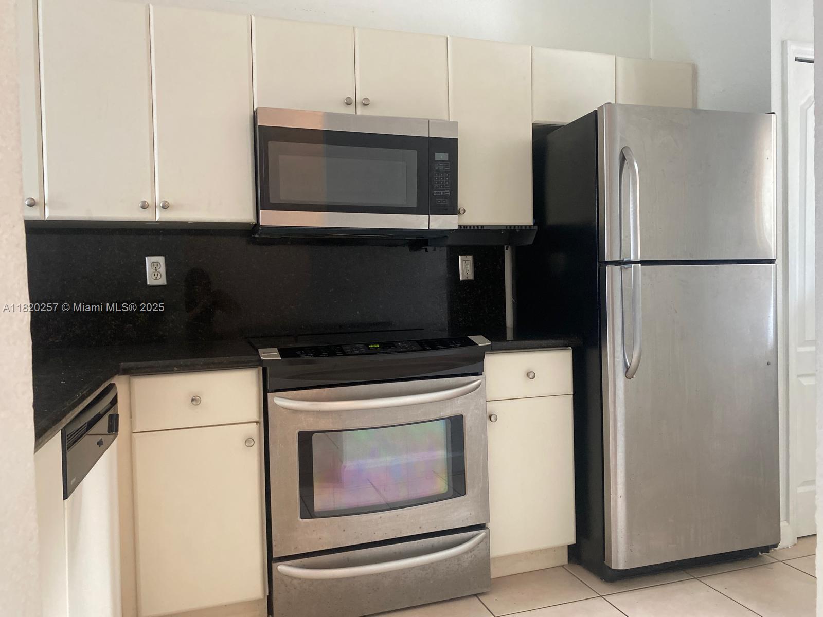 Property photo # 6