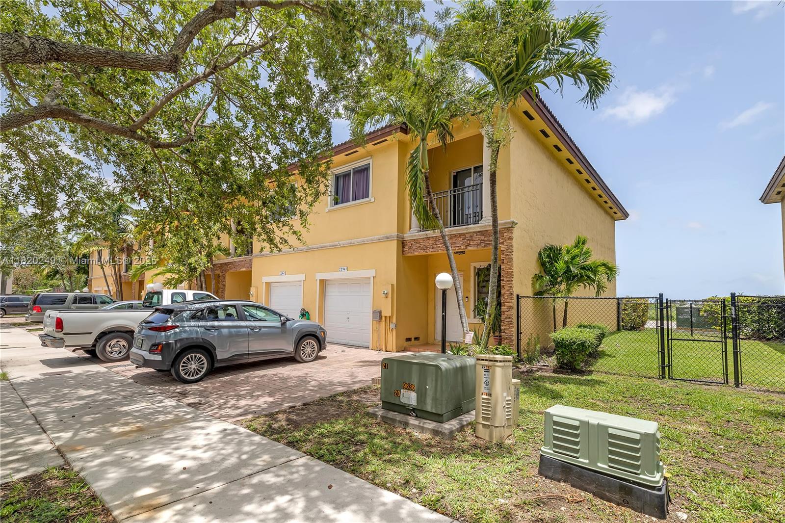 22947 SW 112th Ct, Miami, Florida image 1