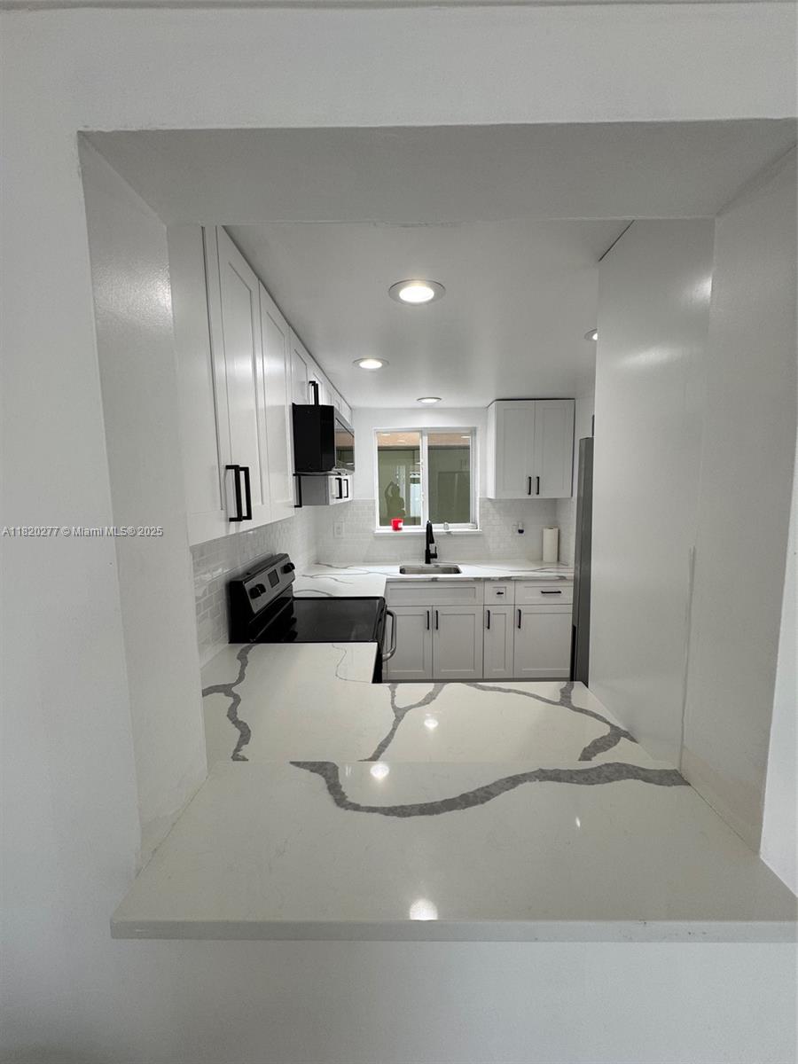 Property photo # 6