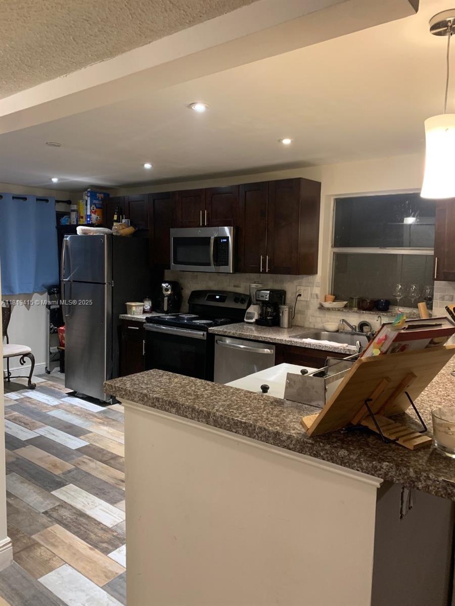 Property photo # 0