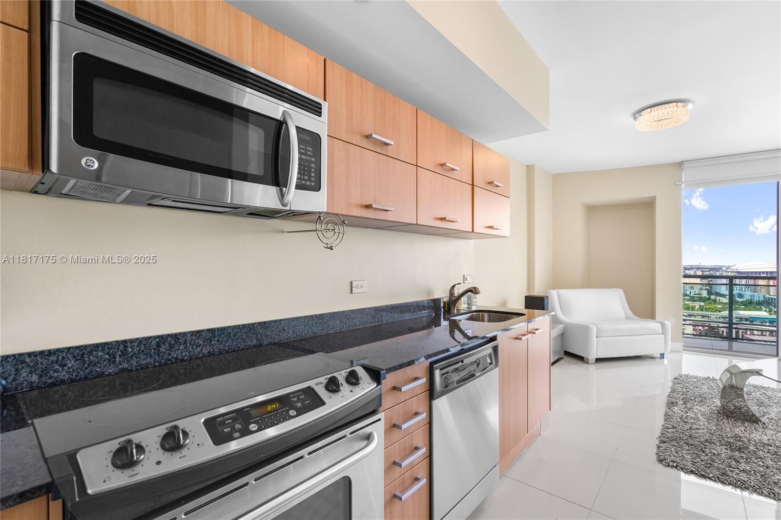 Property photo # 9