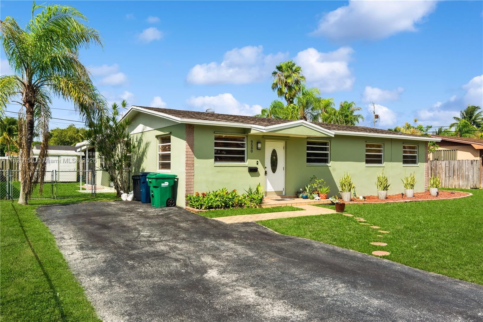 9540 Lisa Rd, Cutler Bay, Florida image 5
