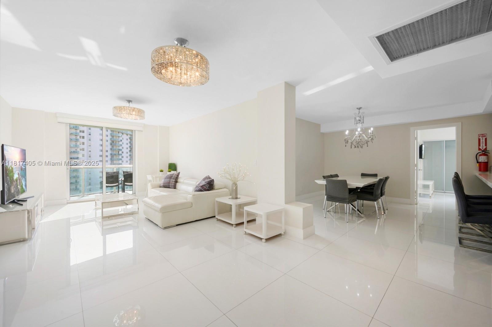19370 Collins Ave #916, Sunny Isles Beach, Florida image 5