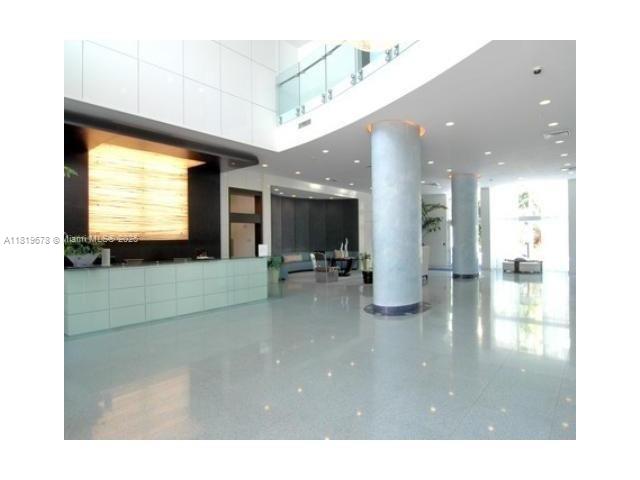 2775 NE 187th St #407, Aventura, Florida image 28