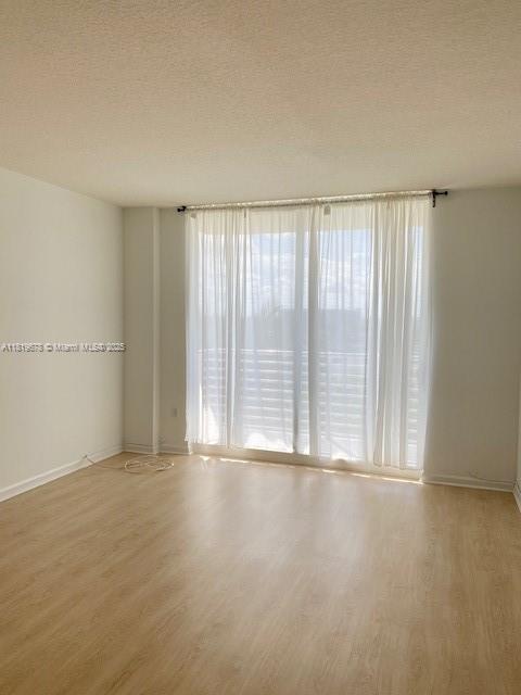 2775 NE 187th St #407, Aventura, Florida image 9