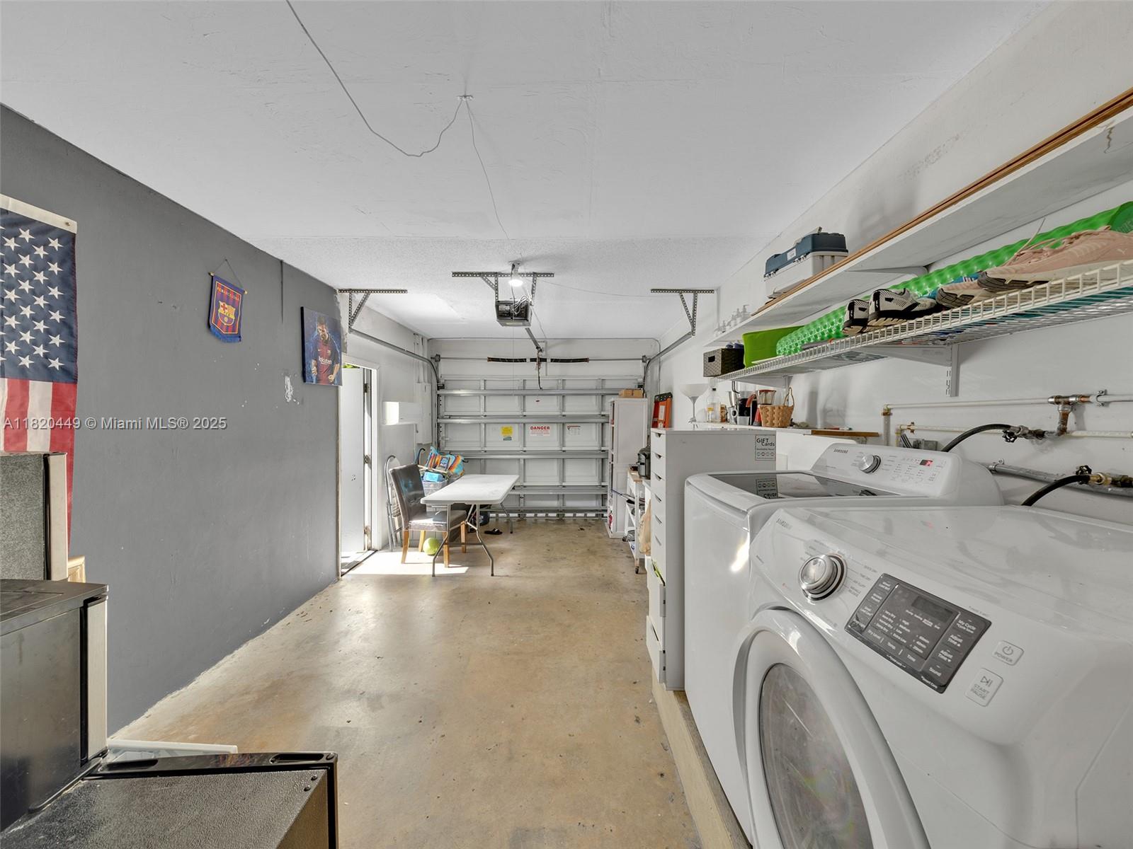 9933 NW 49th Ter, Doral, Florida image 39