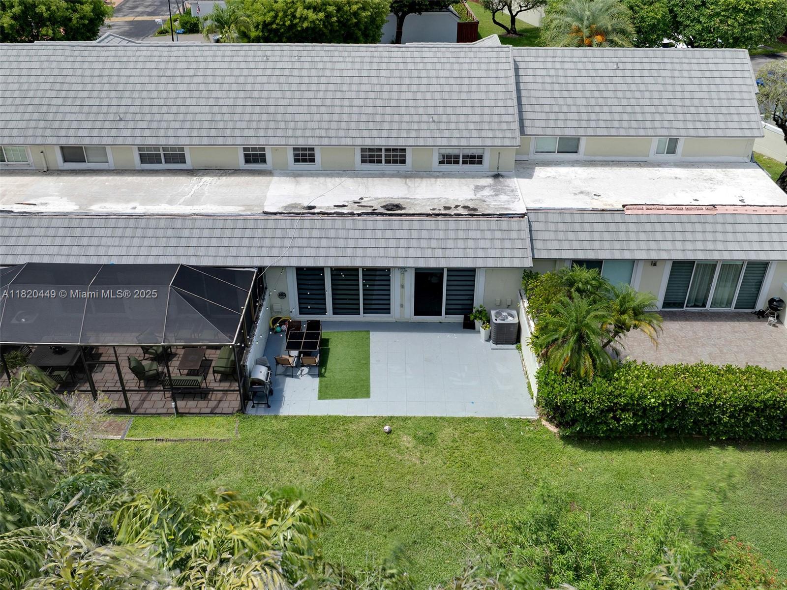9933 NW 49th Ter, Doral, Florida image 43