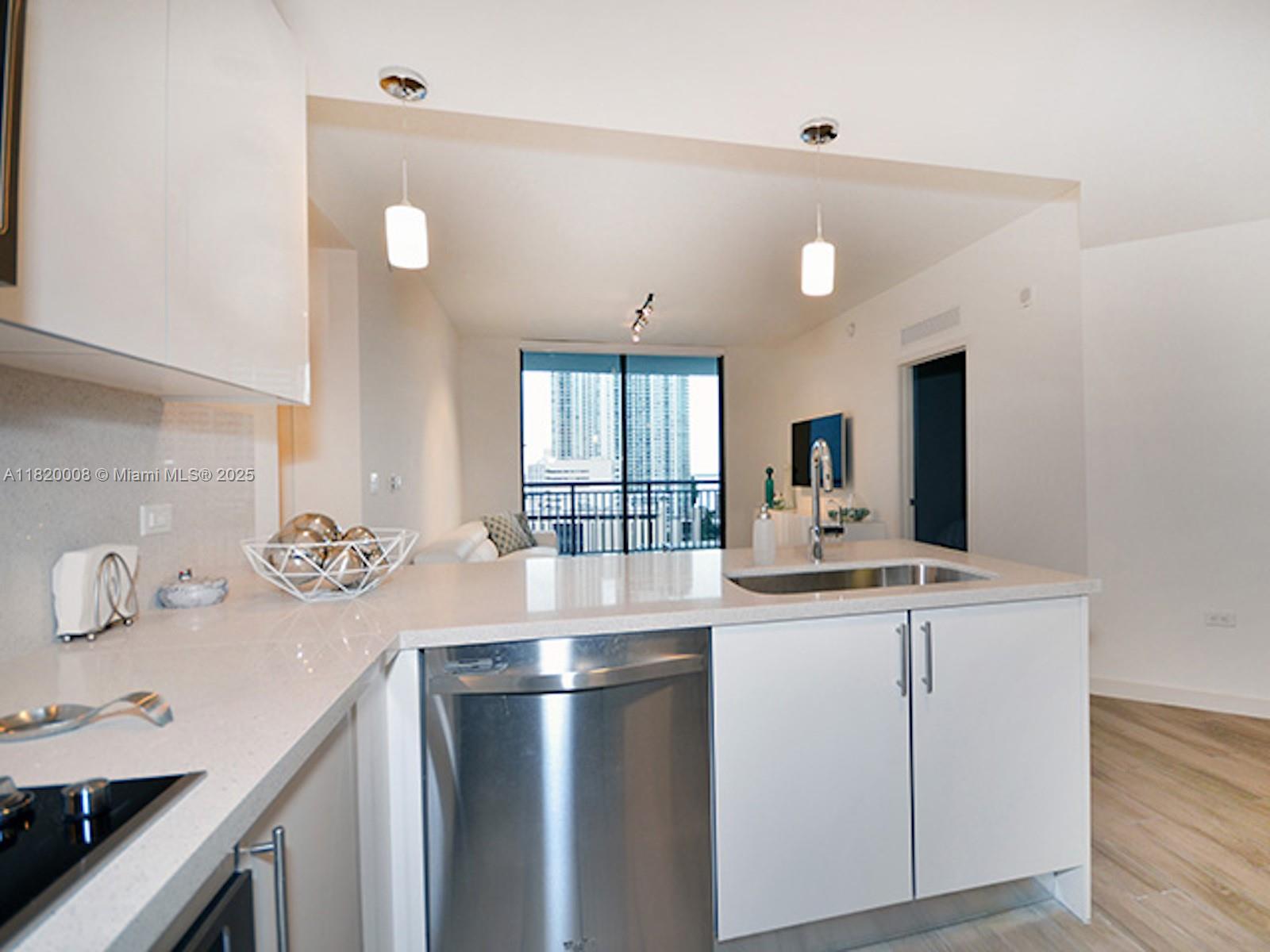 Property photo # 8