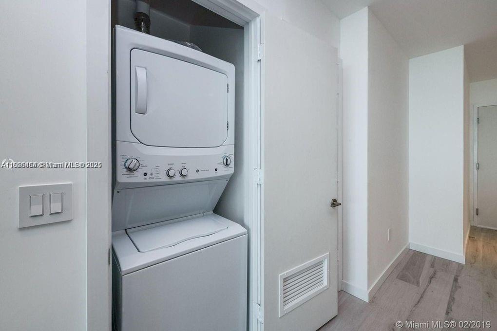 480 NE 31st St #1002, Miami, Florida image 19