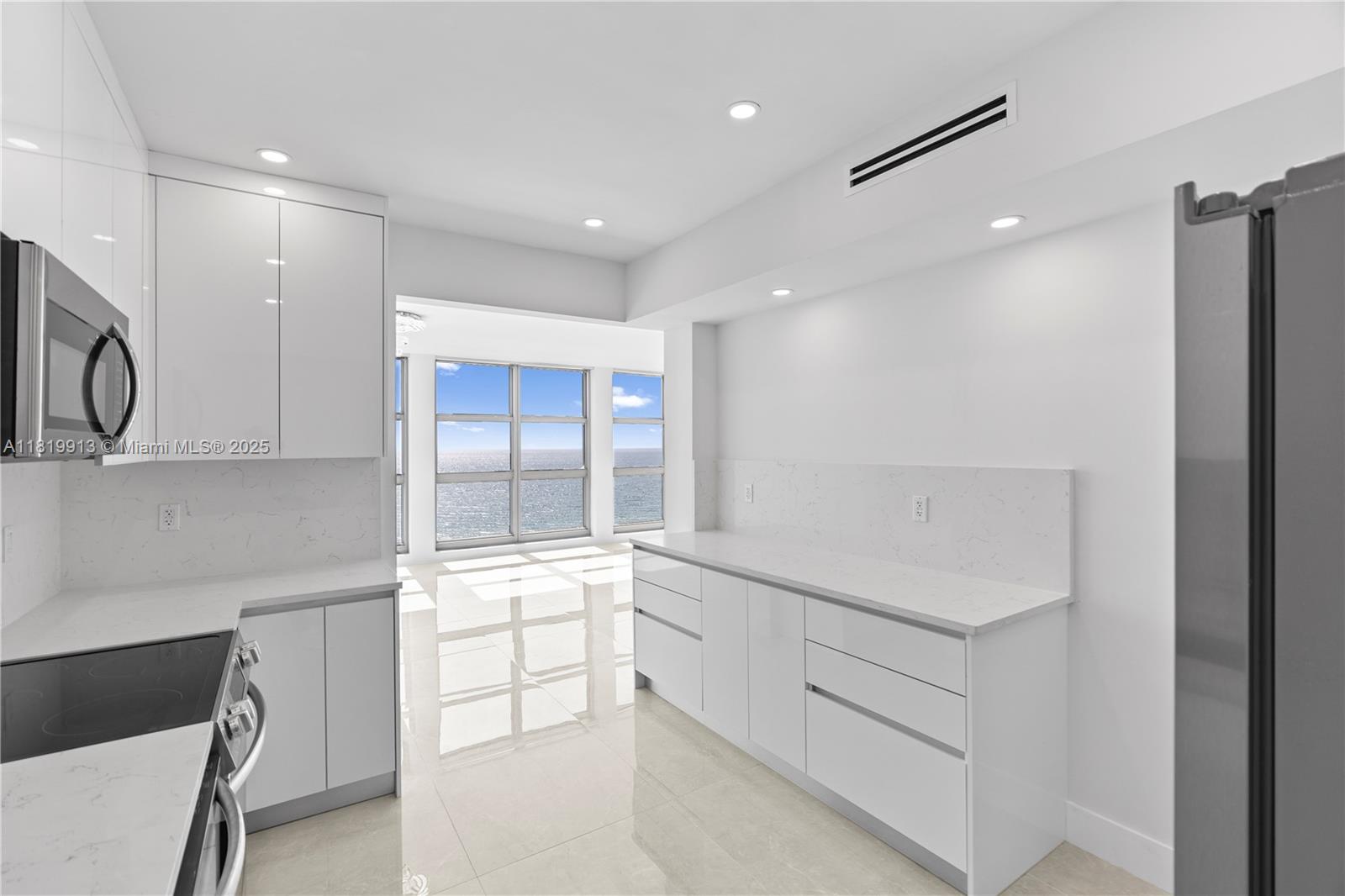 5055 Collins Ave #14H, Miami Beach, Florida image 18
