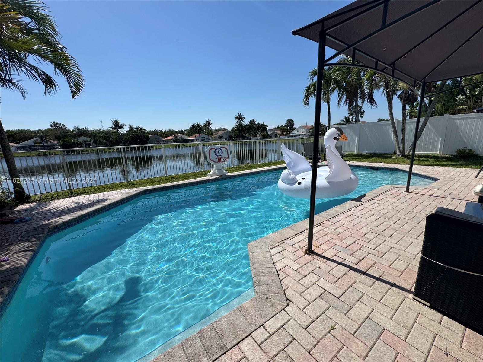 4943 SW 33rd Way, Hollywood, Florida image 1